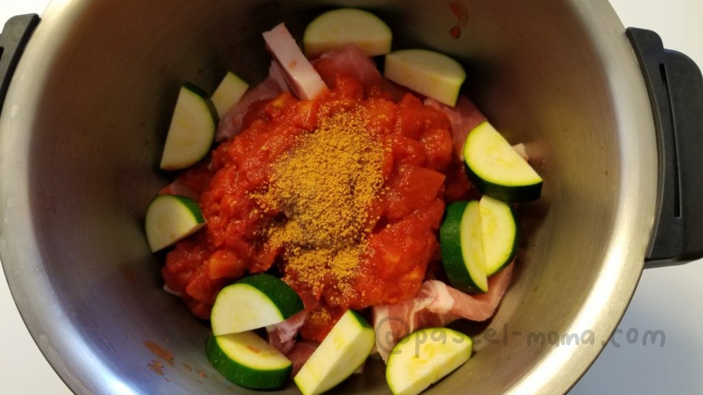 ヘルシオホットクックで豚肉のトマト煮込みを作る前